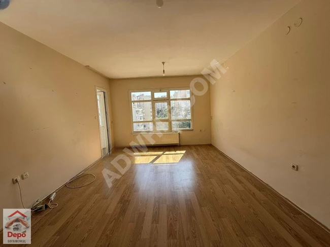 ÇANAKKALE ESENLER MAHALLESİNDE SİTE İÇİ ARAKAT SATILIK 2+1 DAİRE