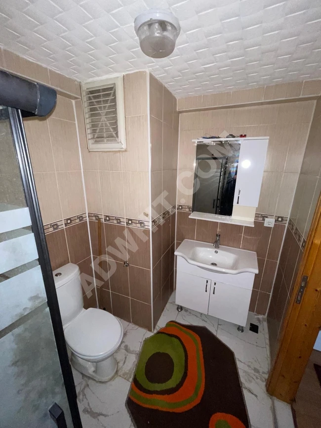 İstanbul Yeşilköy Mahallesi'nde orta katta satılık 2+1 daire