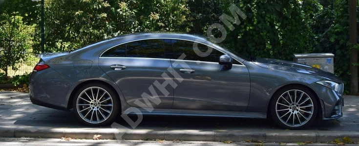 سيارة MERCEDES-BENZ CLS 400d 4MATIC AMG موديل 2020
