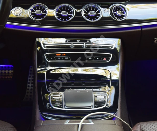 سيارة MERCEDES-BENZ CLS 400d 4MATIC AMG موديل 2020