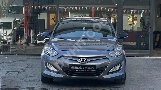 HYUNDAİ İ30 STYLE OTOMOTİK 215.000 KM DE BAKIMLI DÜZGÜN