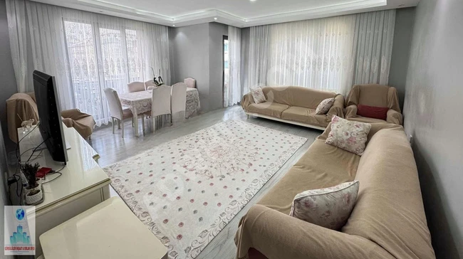 SULTANGAZİ UĞURMUMCUDA CD ÜSTÜ 120m2 3+1 OTOPARKLI KÖŞEBAŞI