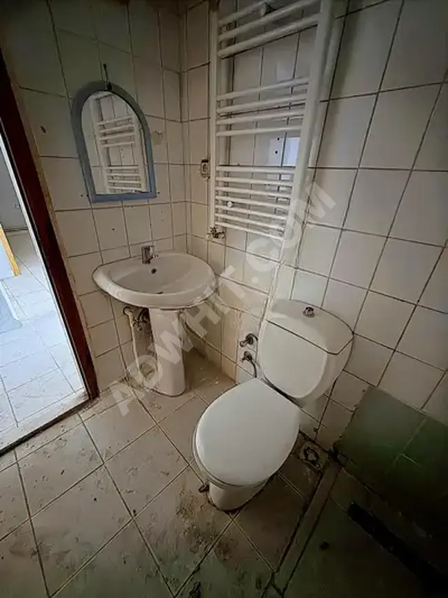 GÖRGÜLÜLER EMLAKTAN BAYRAMPAŞA CEVATPASA 100YIL CAD KİRALIK ÇATI
