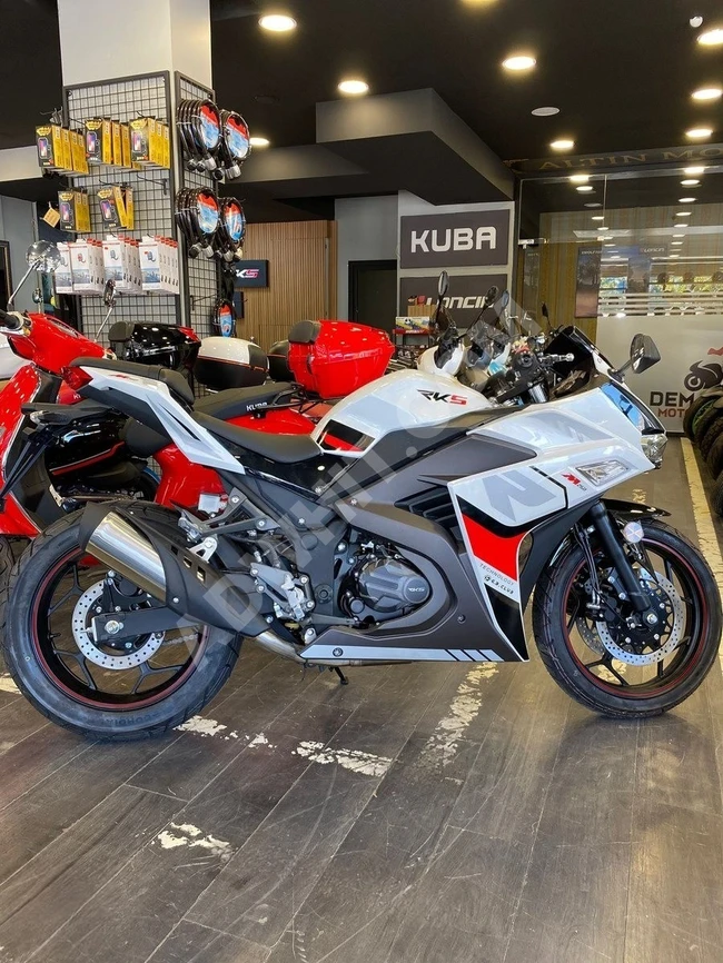 SIFIR KİLOMETRE* 250 CC* UYGUN FİYATLI* BAYİ GÜVENCESİYLE