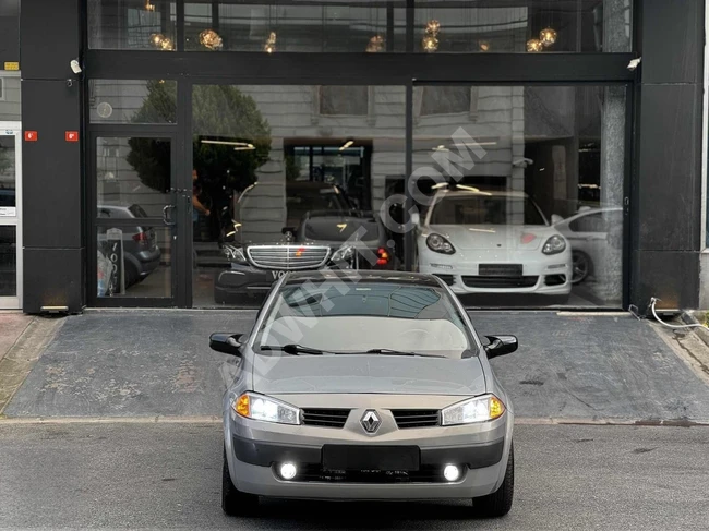 Vogue AutomobiLe RenauLt Megane