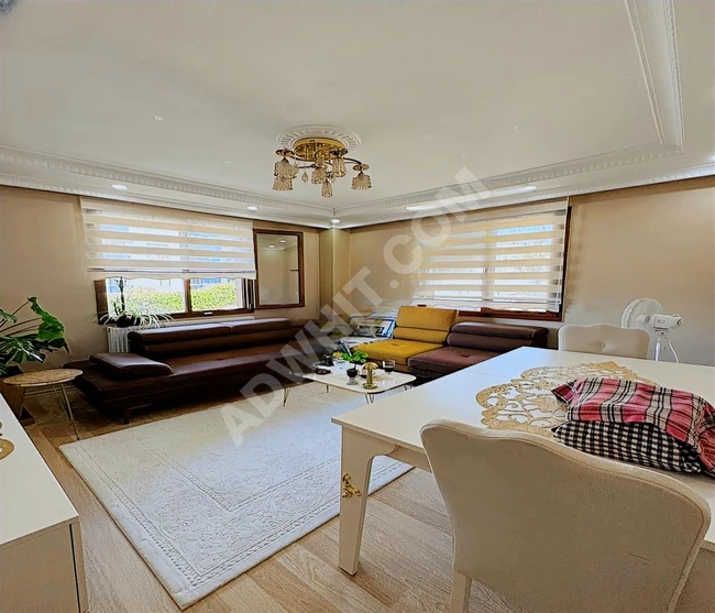 Opportunity apartment 2+1 with an area of 100 square meters next to the MARINA in BEYLİKDÜZÜ, SAHİL neighborhood