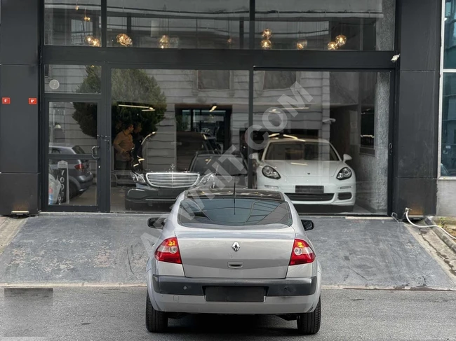 Vogue AutomobiLe RenauLt Megane