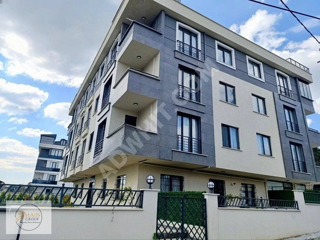 KAVAKLI'DA **UYGUN DAİRE** 2+1 BUTİK KISA KATLI YENİ SİTEDE