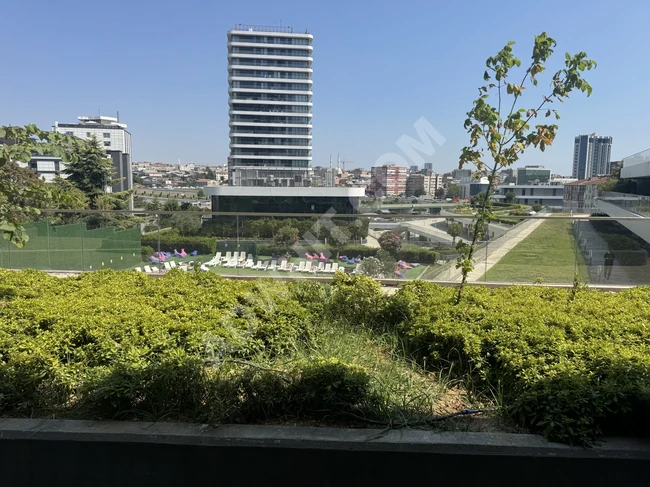 شقة للإيجار 3+1 مع تراس في مجمع Bakırköy Platform İstanbul