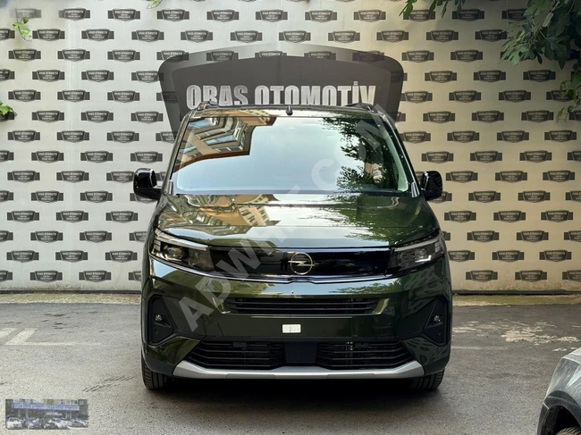 ORAS'DAN 2025 MODEL OPEL COMBO ULTİMATE CAM TAVAN %20 FATURALI