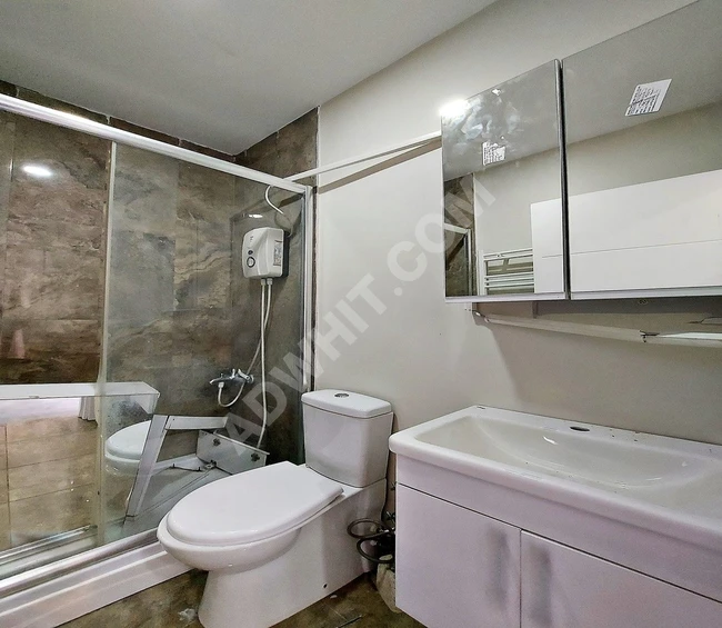 BEYLİKDÜZÜ MEHAL YAPIDAN SİTE İÇİ KENDİNE AİT TERASLI 1+1 DAİRE