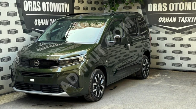 ORAS'DAN 2025 MODEL OPEL COMBO ULTİMATE CAM TAVAN %20 FATURALI
