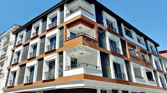 BEYLİKDÜZÜ MEHAL YAPIDAN SIFIR ASANSÖRLÜ 2+1 ARAKAT DAİRE FIRSAT