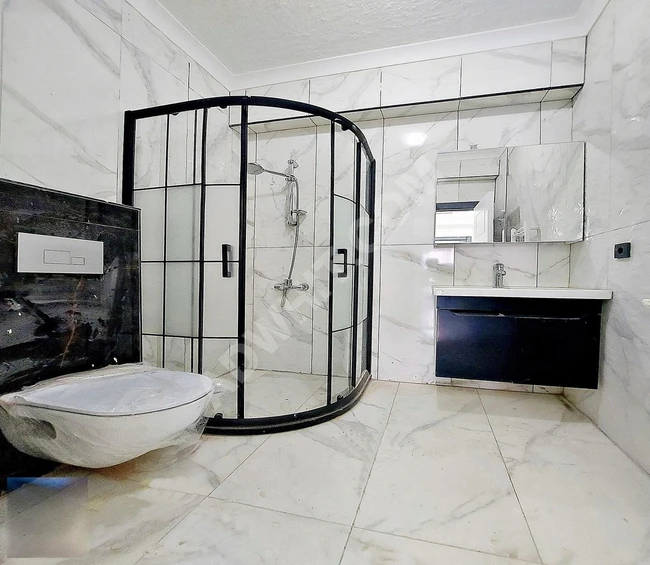 BEYLİKDÜZÜ MEHAL YAPIDAN SIFIR ASANSÖRLÜ 2+1 ARAKAT DAİRE FIRSAT