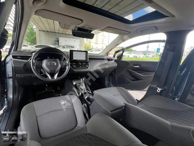1.39 TAŞIT KREDİSİ/2022/51.466KM/SUNROOF/Ş.TKP/K.ŞARJ/K.AYNA/LED