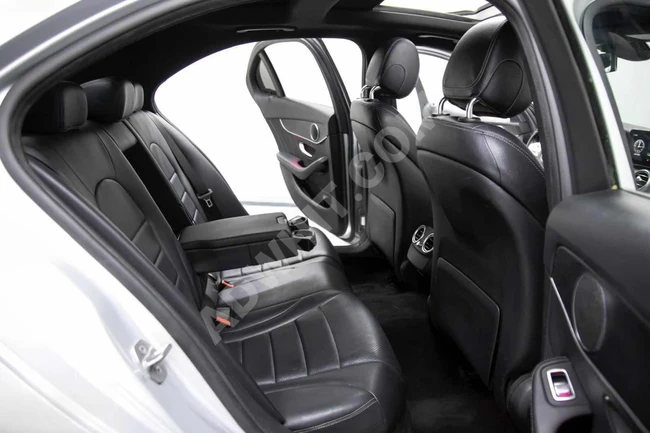 2021 MODEL C 200D AMG 9G TRONİC CAM TVN