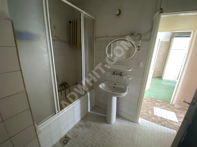 19 Mayıs Bayar Caddesi Üzerinde 2+1 Balkonlu Kiralık Daire