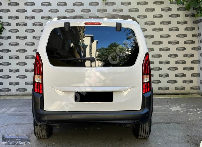 ORAS'DAN 2024 MODEL PEUGEOT RİFTER ALLURE YENİ KASA