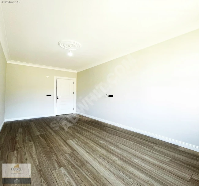 ÖNCÜ'DEN BEYLİKDÜZÜ'NDE ÇİFT BALKONLU SIFIR 3+1 SATILIK DAİRE