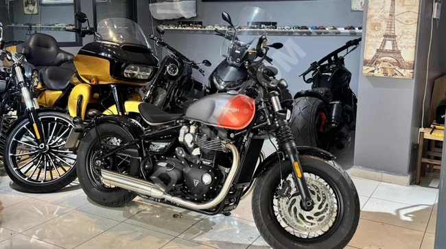 Auto Paris 2024 Model Bonneville Bobber Hatasız