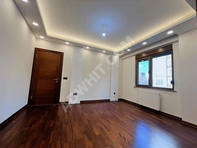Göztepe Park Manzaralı Satılık 2+1 Boş Daire Balkonlu