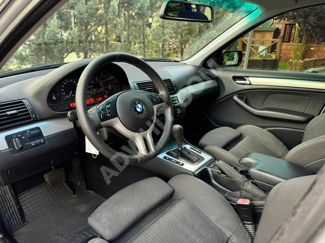 Auto Paris 2002 Model Bmw 3.30 D Touring Recaro