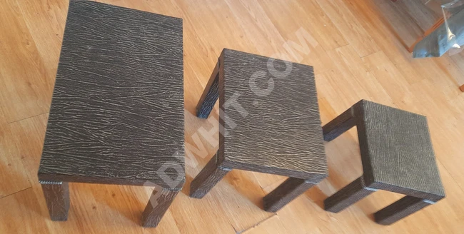 3 farklı boyutta masalar