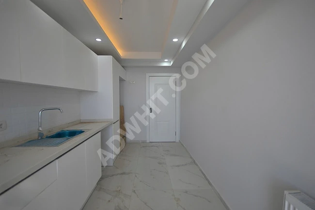 ÇAMUR'DAN MEVA LİFE SİTESİNDE 2+1 GÖL MANZARALI SATILIK DAİRE-2