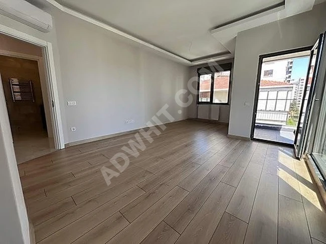 BOSTANCI ŞENESENEVLER'DE SATILIK 2+1 SIFIR DAİRE BALKONLU