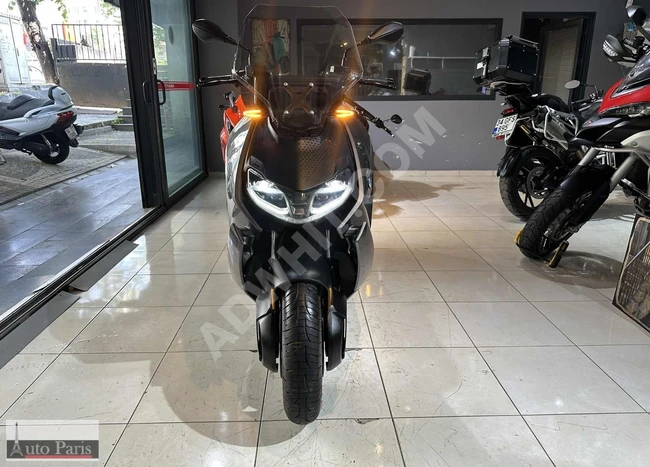 Auto Paris 2023 Model Givi Arka Çanta Soft Yan Çanta Diz Örtüsü