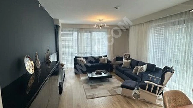 ÇAMUR'DAN TOYA MODA SİTESİNDE MUHTEŞEM KONUMDA KÖŞE 3+1 (10B9)