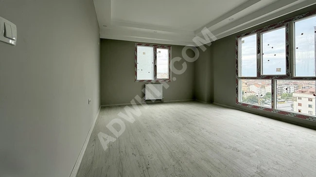 Atlas'tan, Site İçi, 3+1, 115m2, 8.Kat, E.Banyolu, Ön Cephe