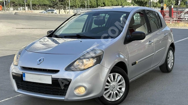 TAM OTOMATİK 2011 MODEL CLİO 1.6 16V EXECUTIVE 20 YIL ÖZEL SERİ