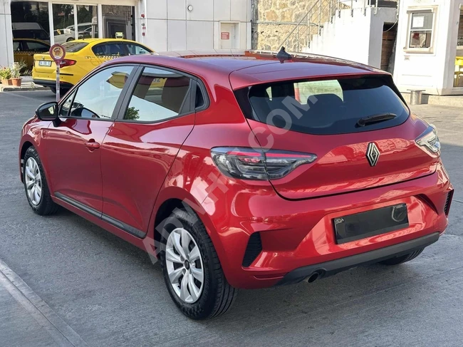 2024 RENAULT CLİO 1.0 TCE EQUİLİBRE KIRMIZI HATASIZ BOYASIZ