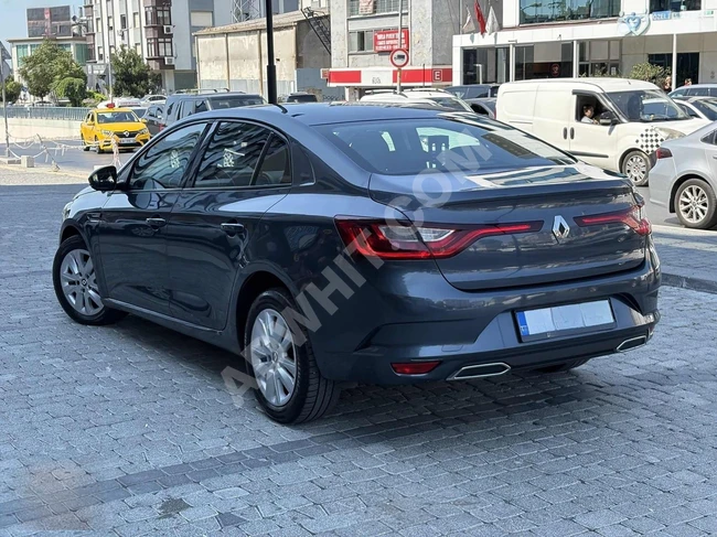 46 BINDE 2022 MODEL RENAULT MEGANE 1.3 TCe 140 HP JOY EDC FÜME