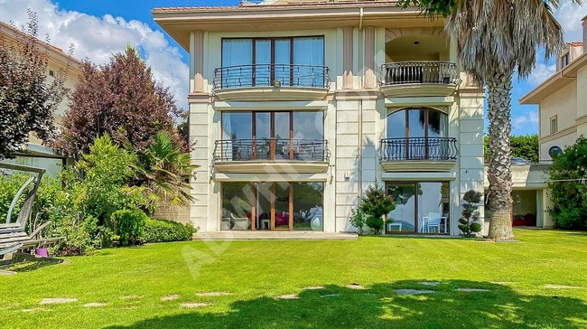 Atlas'tan, Villa Mare'de, 8+2, 770m2 Denize Sıfır Müstakil Villa