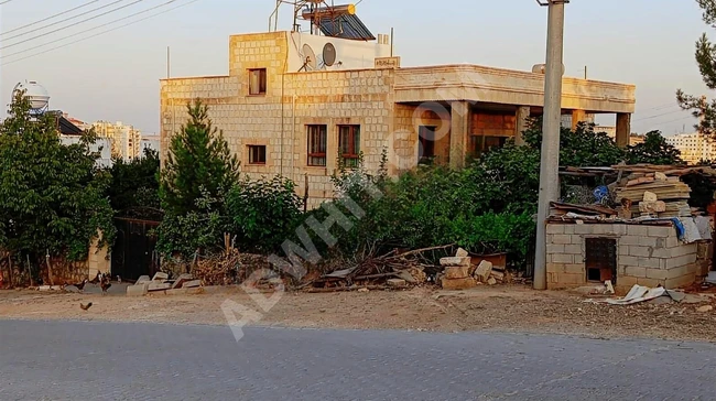 UZEMAR'DAN/MARDİN/MİDYAT/SATILIK (600M²)ARSA İÇİNDE MÜSTAKİL EV