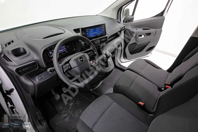 SIFIR 2025 OPEL COMBO EDİTİON 2+1 130 BG GERİ GÖRÜŞ % 20 FATURA
