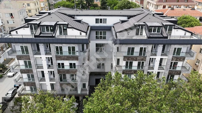 Atlas'tan, Sıfır, İncirli Caddesinde, 2+1, 80m2, K.Otoparklı
