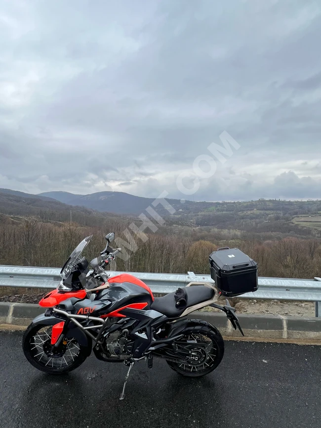 Uygun fiyatlı bir macera motosikleti