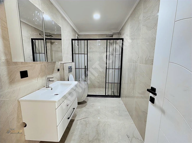 GÖK ORYAP'TAN SATILIK 1 YILLIK BİNADA NET 70m² ULTRALÜKS DAİRE!