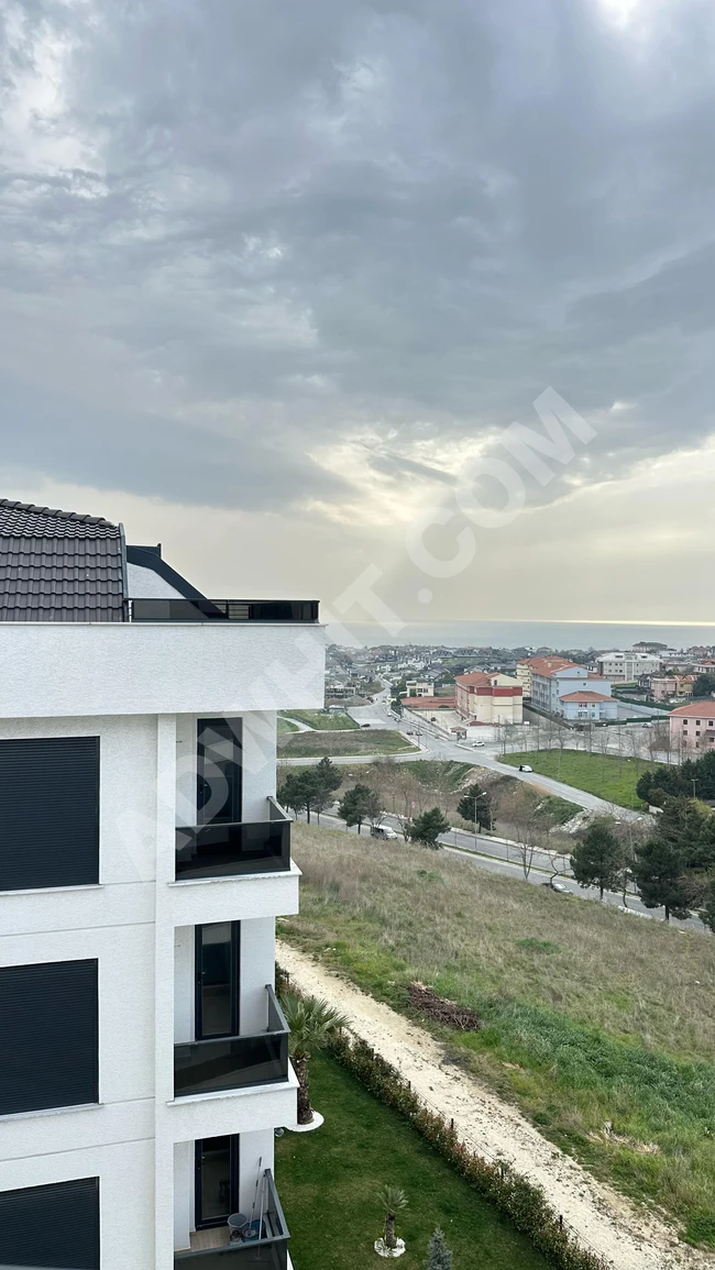 Family apartment for rent 4+1 with a wonderful sea view.