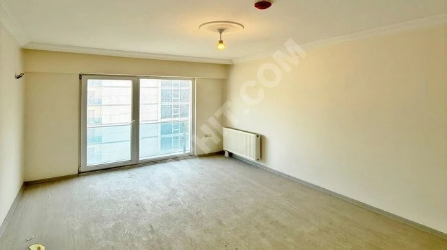Opportunity: 2+1 apartment for sale near the Metrobus with title deed and occupancy permit.