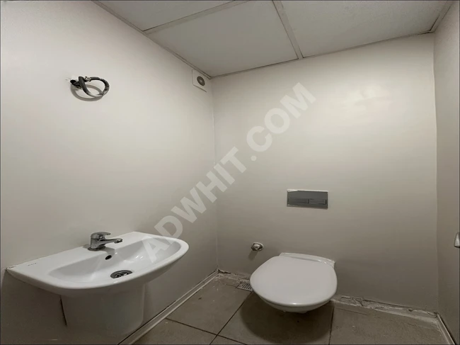 شقة داخل مجمع سكني آمن مع موقف سيارات مغلق!!
