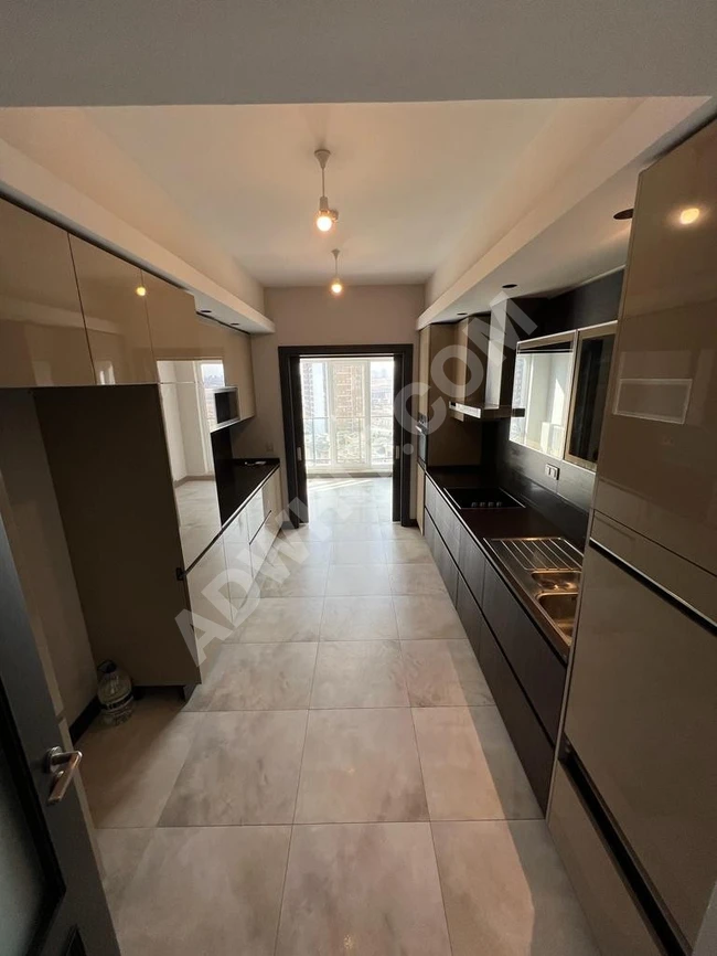 NİDAPARK YAKUT 4+1 FIRSAT SATILIK BOŞŞ DAİRE 