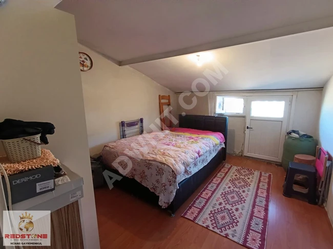 Duplex apartment 4+2 for sale next to Göztepe Medipol Hospital.