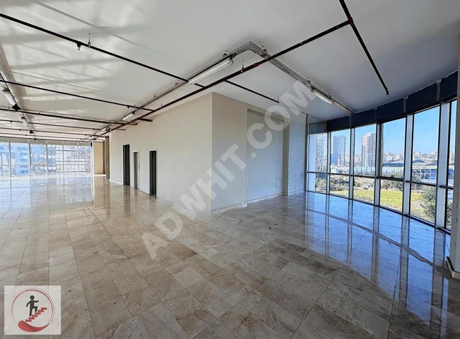 Office for rent in Prestijli Plaza, with an occupancy permit and an area of 400 square meters.
