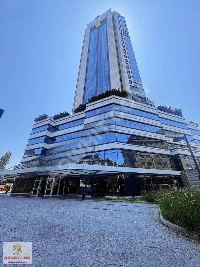 Ready office for rent with an area of 92 square meters in ŞİŞLİ NUROL TOWER