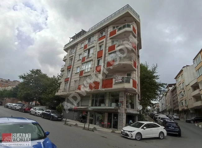 شقة للبيع 3+1 على شارع ÇEŞMELİ في GÖKTÜRK .