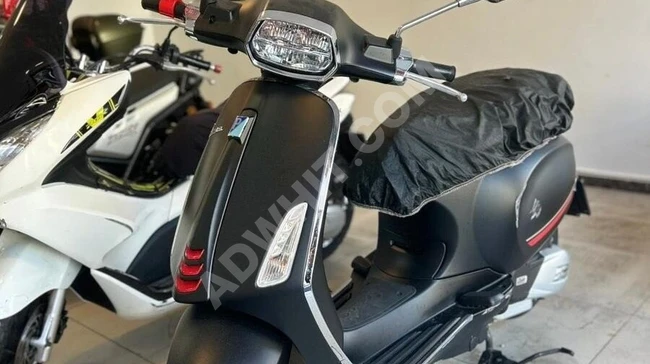 VESPA SPRİNT 150 2022 MODEL DÜŞÜK KM